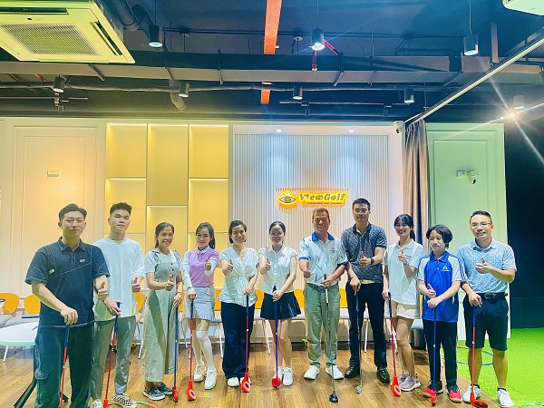 Khai giảng khóa học Snag Golf